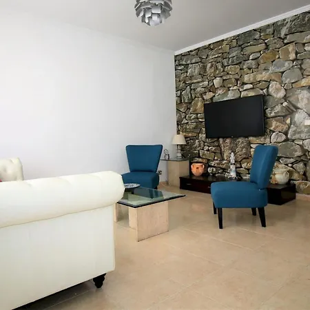 アパート Apartamento En El Centro De Tossa, Cerca De La Playa, Perfecto Vacaciones En Costa Brava トッサ・デ・マール