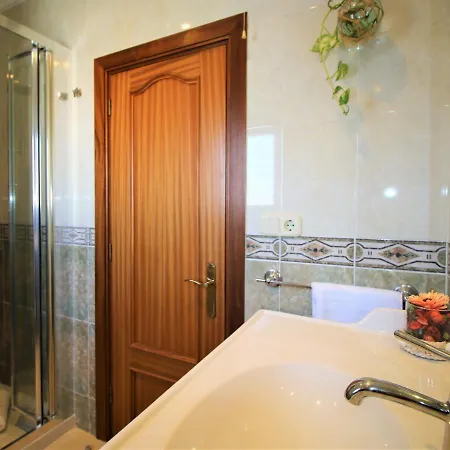 Apartamento En El Centro De Tossa, Cerca De La Playa, Perfecto Vacaciones En Costa Brava *